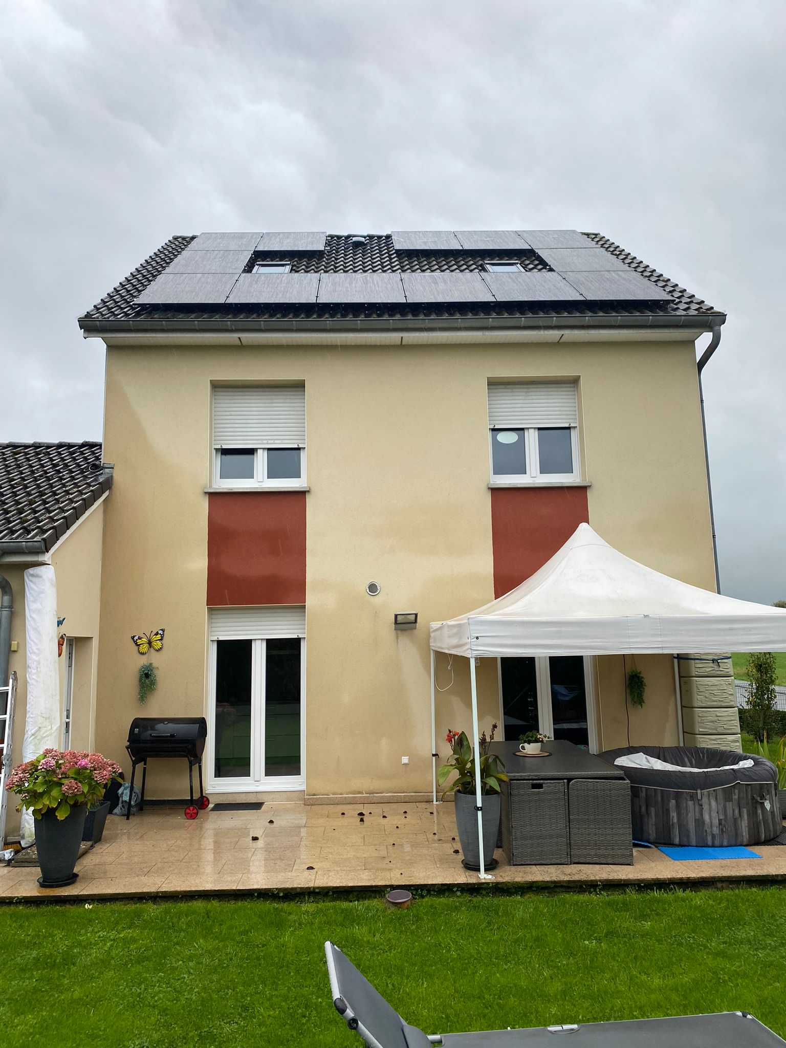 Installation de 35 panneaux solaires à Berdorf au Luxembourg